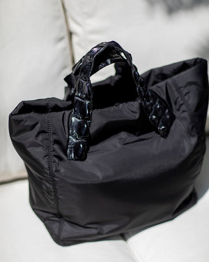 BETTA N. – Black