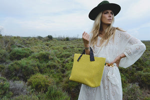 BETTA – Yellow & Violet
