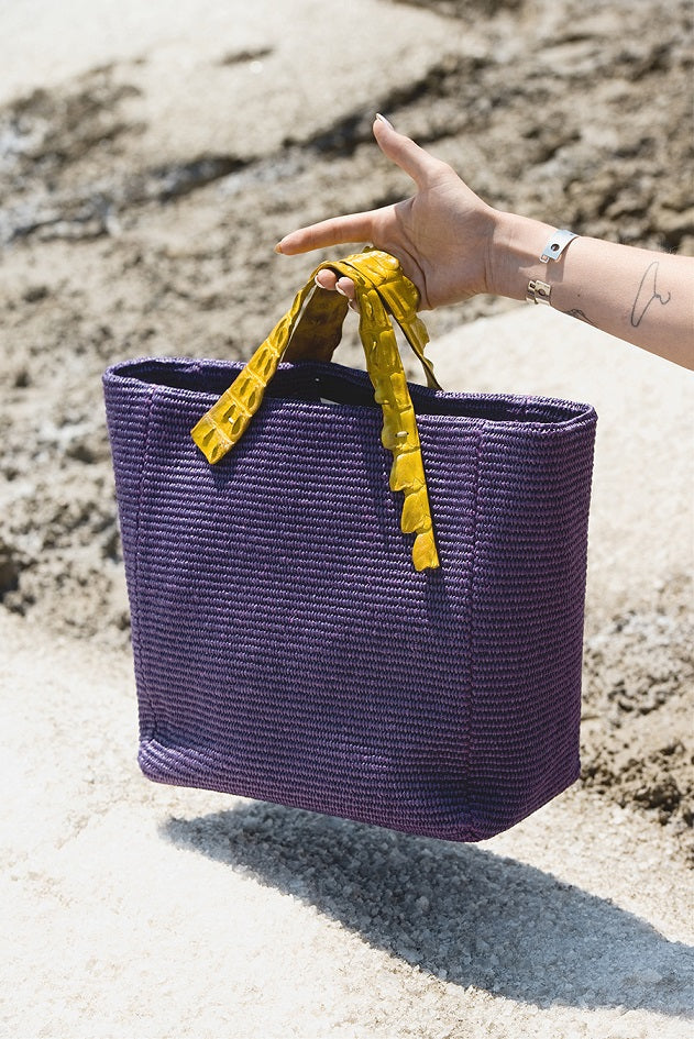 BETTA – Violet & Yellow
