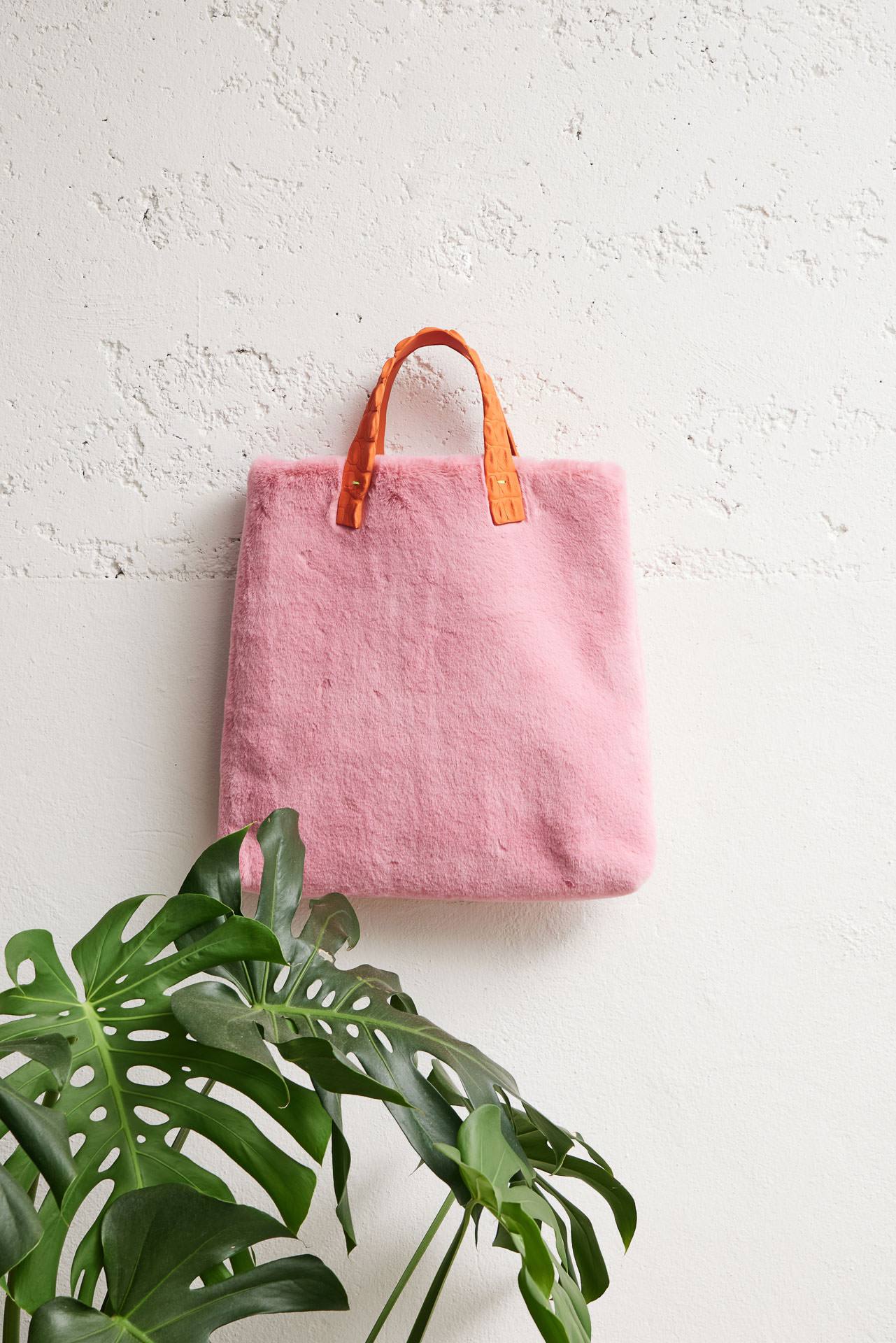 MARTINA - Eco Fur Pink