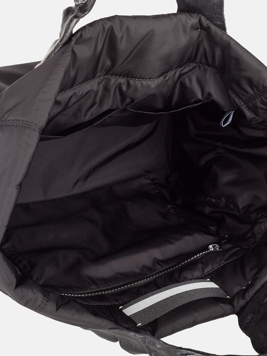 BETTA N. – Black